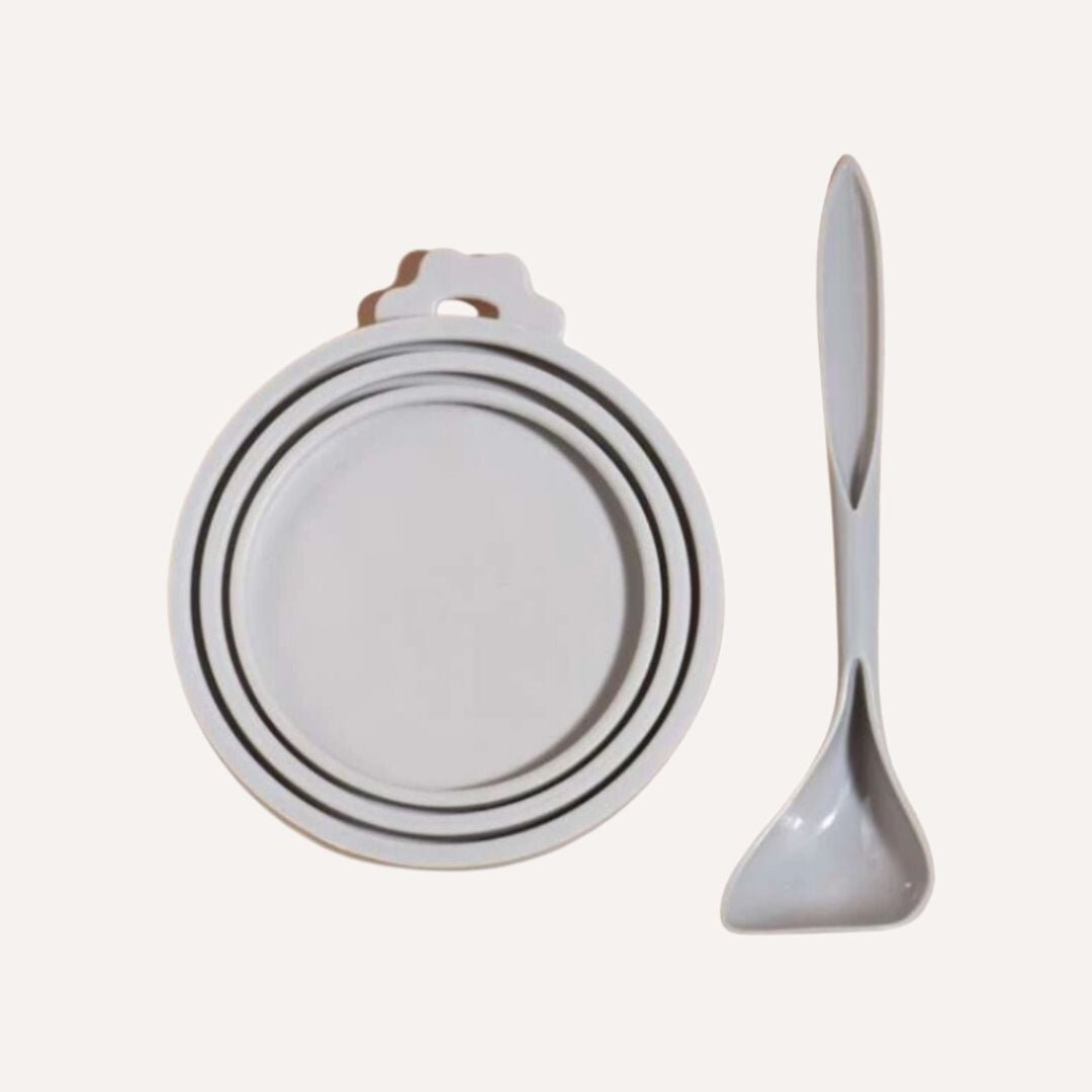 Tilley + Me Pet Food Saver Lid with Spoon - BPA-Free Silicone, Keeps Food Fresh